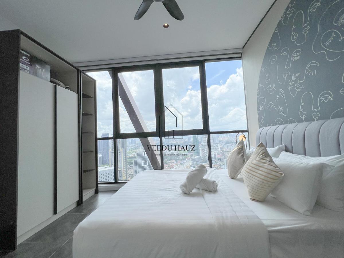Scarletz Suites At Klcc By Veedu Hauz Kuala Lumpur Bagian luar foto