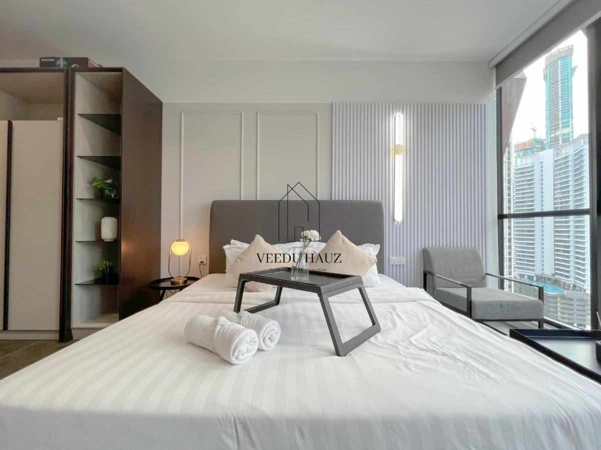 Scarletz Suites At Klcc By Veedu Hauz Kuala Lumpur Bagian luar foto