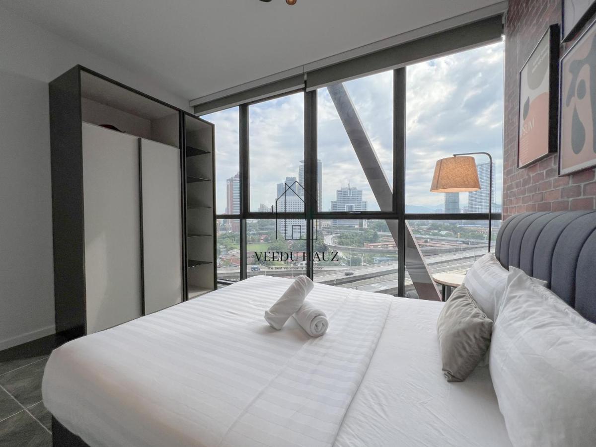 Scarletz Suites At Klcc By Veedu Hauz Kuala Lumpur Bagian luar foto